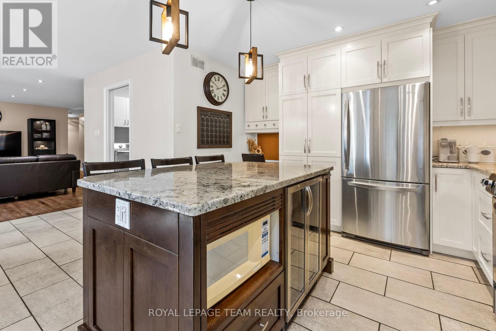 15 Empress Drive
