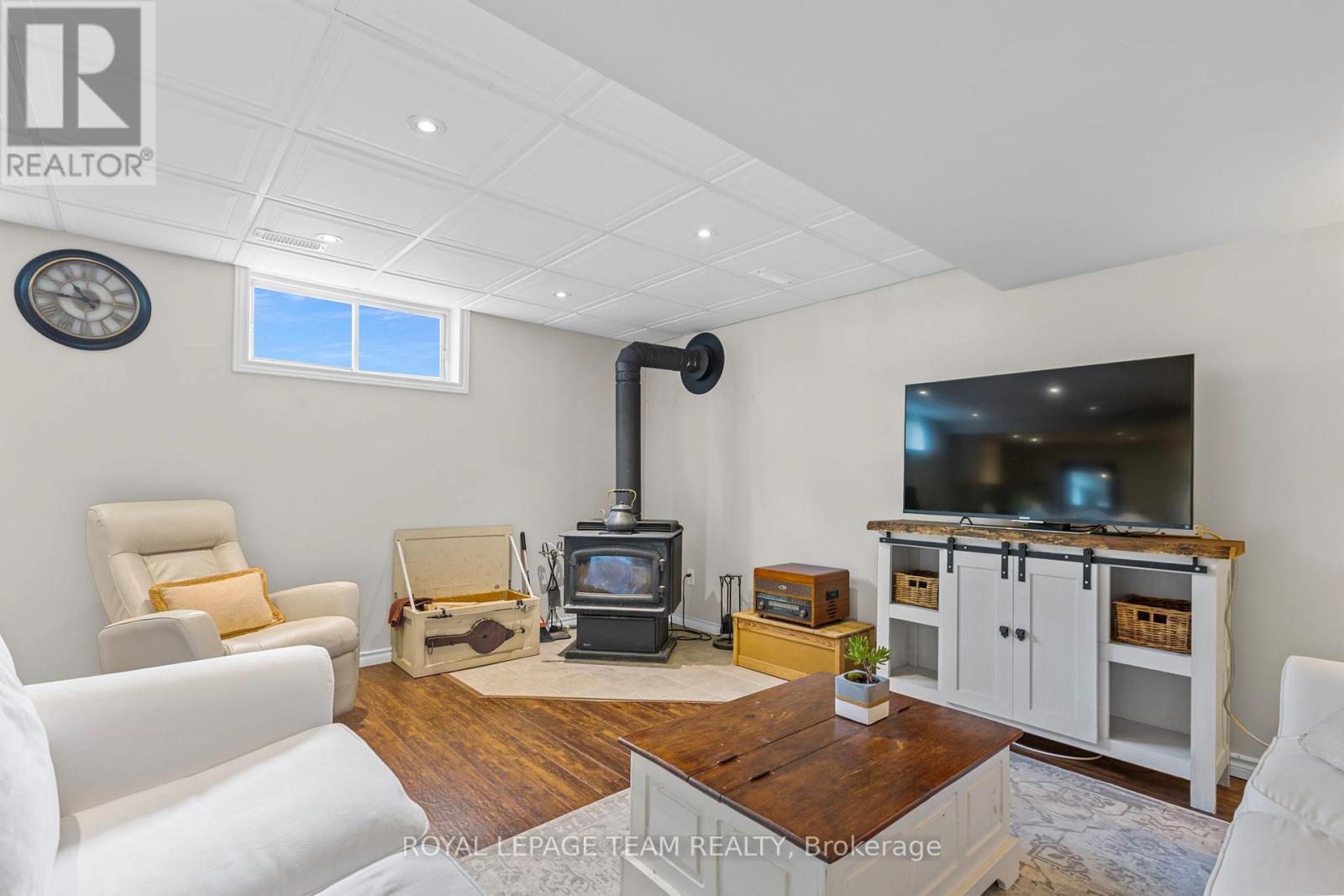15 Empress Drive