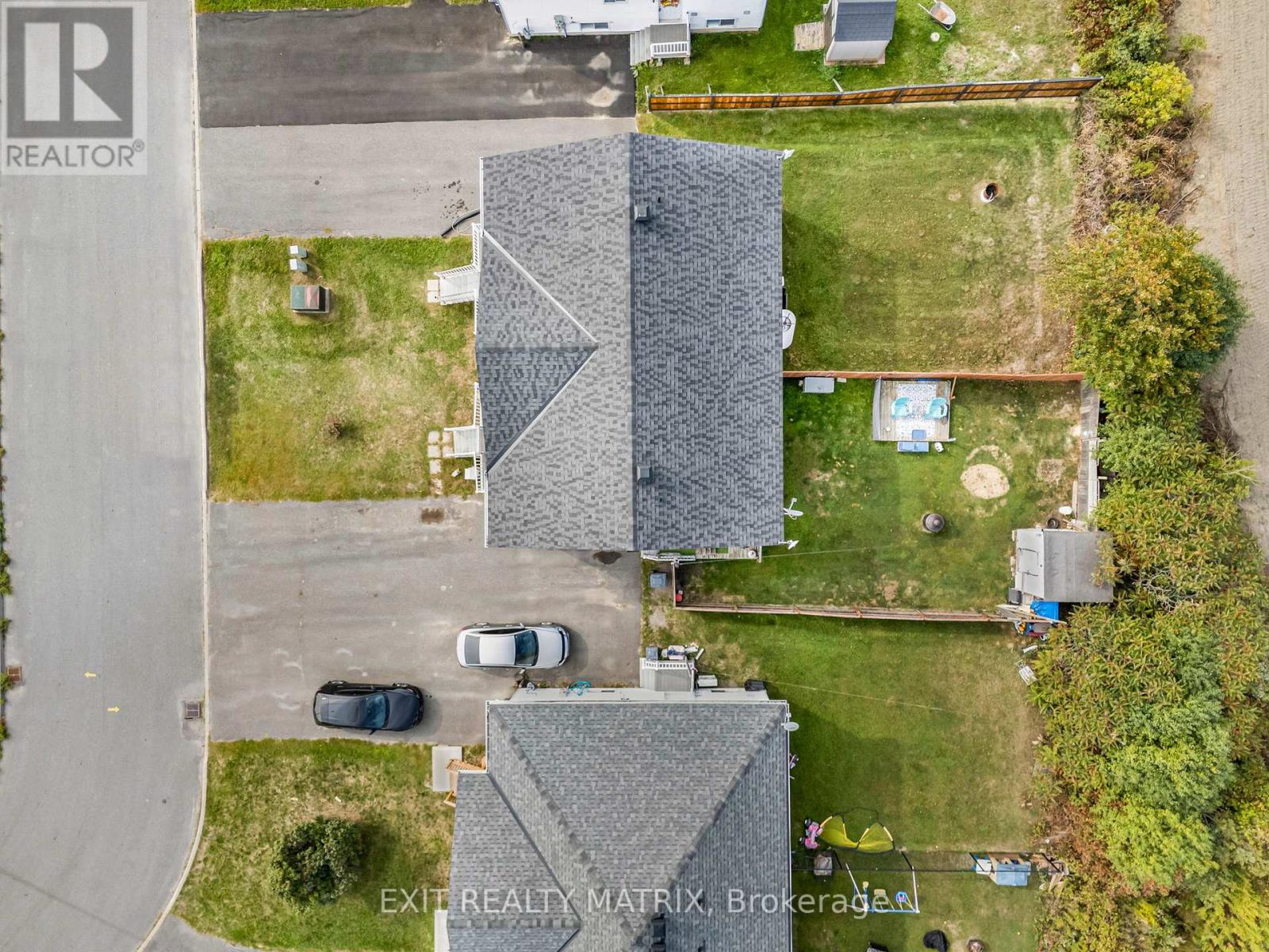 971 Jacynthe Street