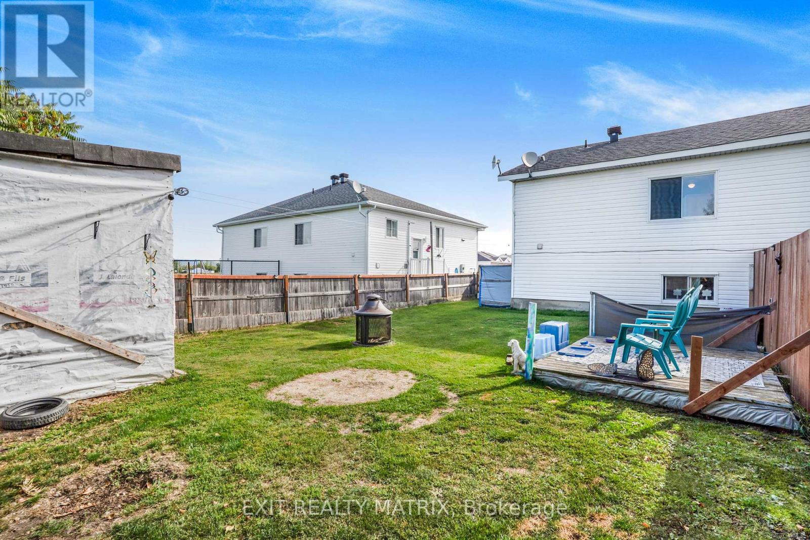 971 Jacynthe Street