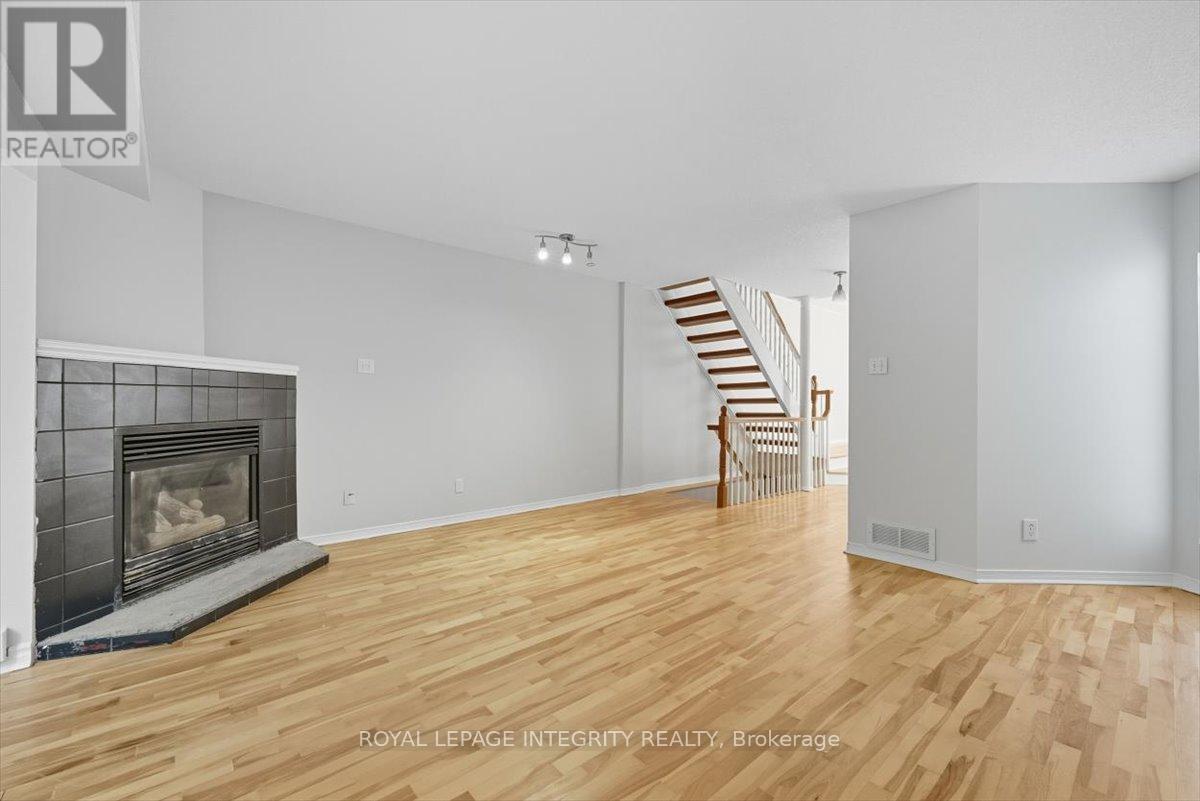 4 - 2949 Richmond Road