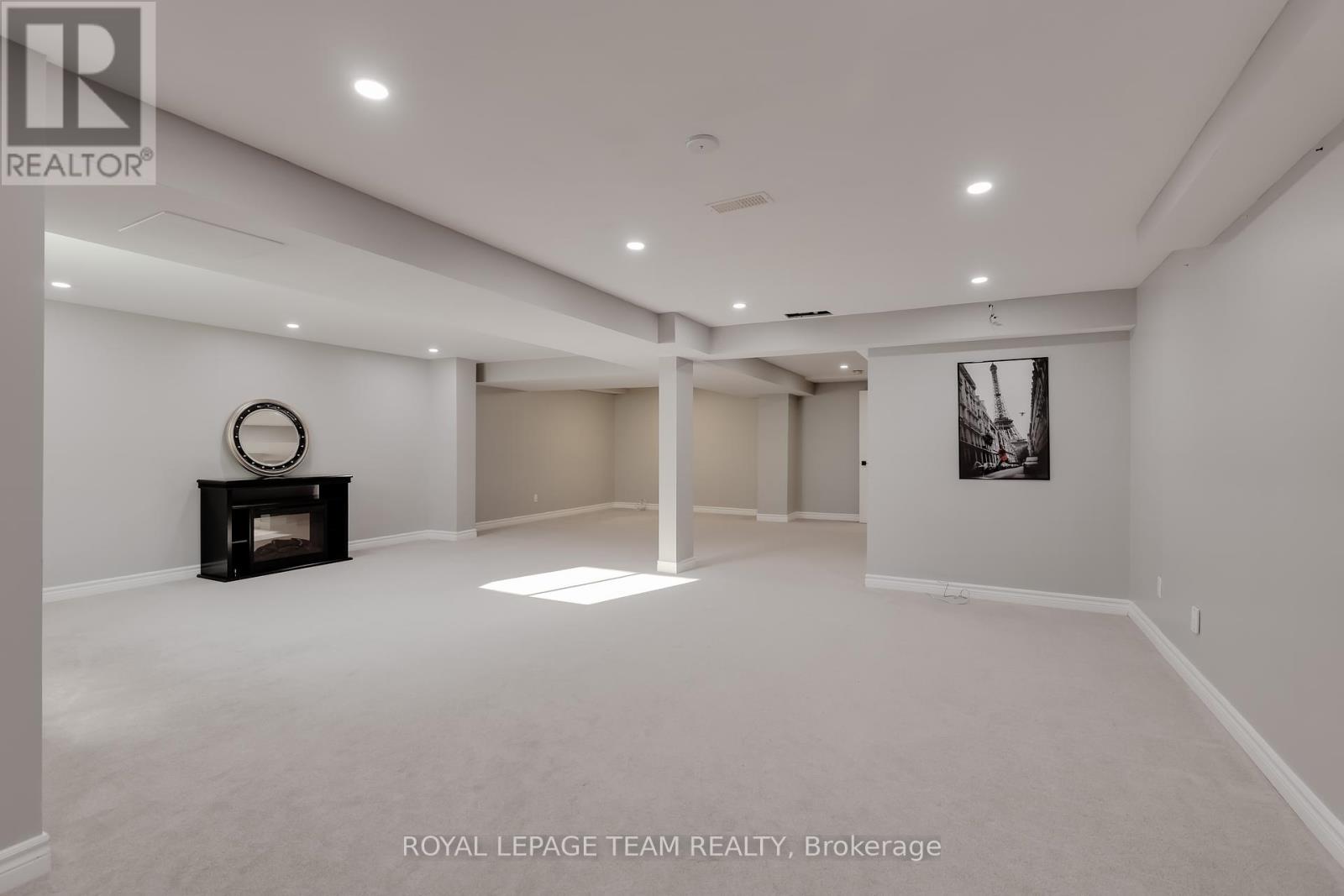 36 Keighley Circle