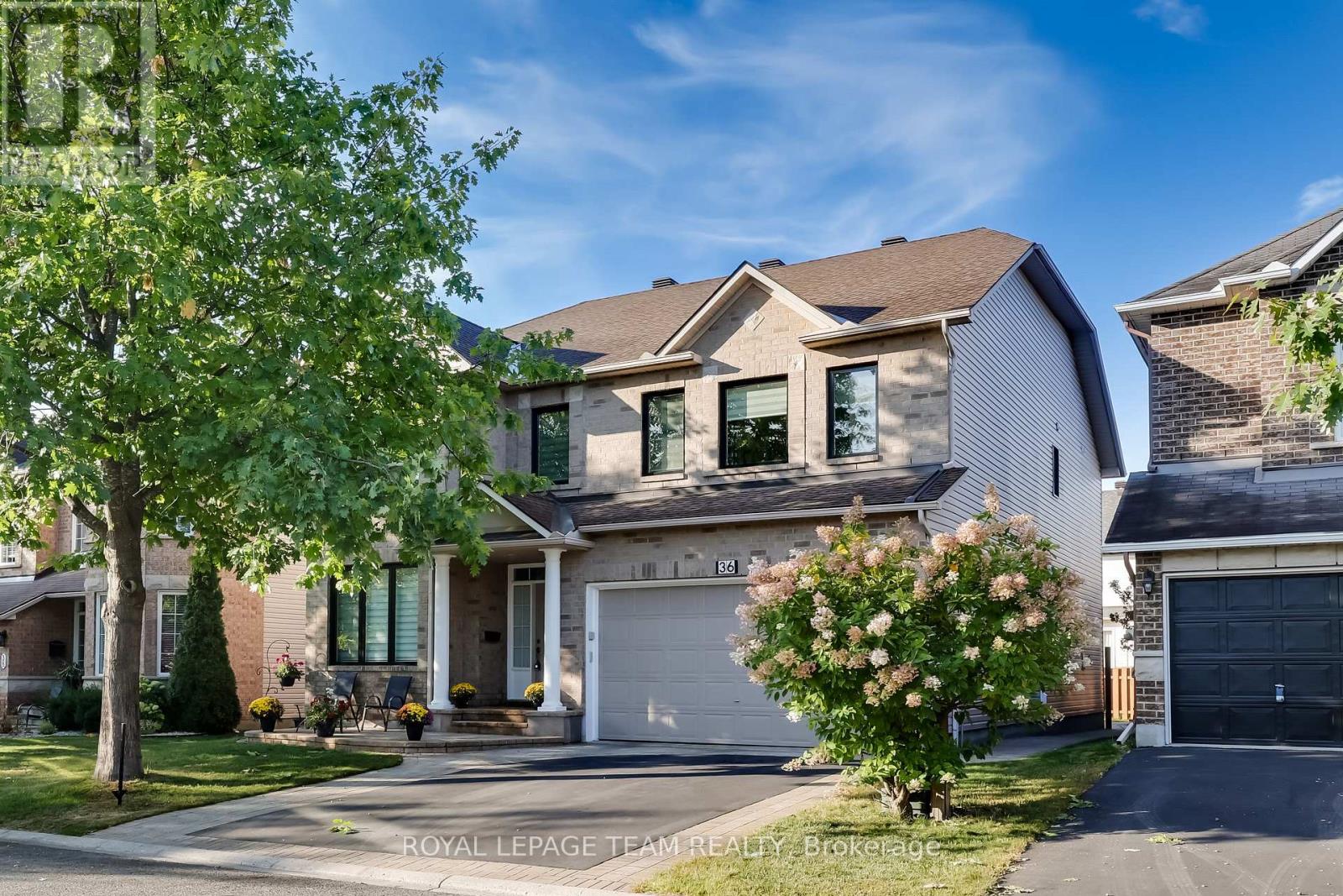 36 Keighley Circle