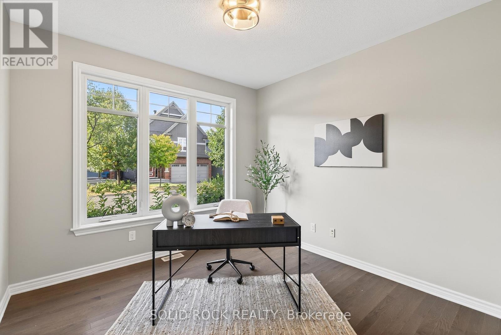 520 Elm Park Avenue
