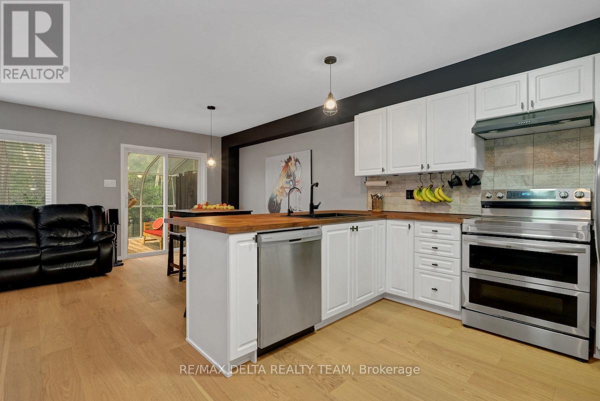 244 Parkrose Private