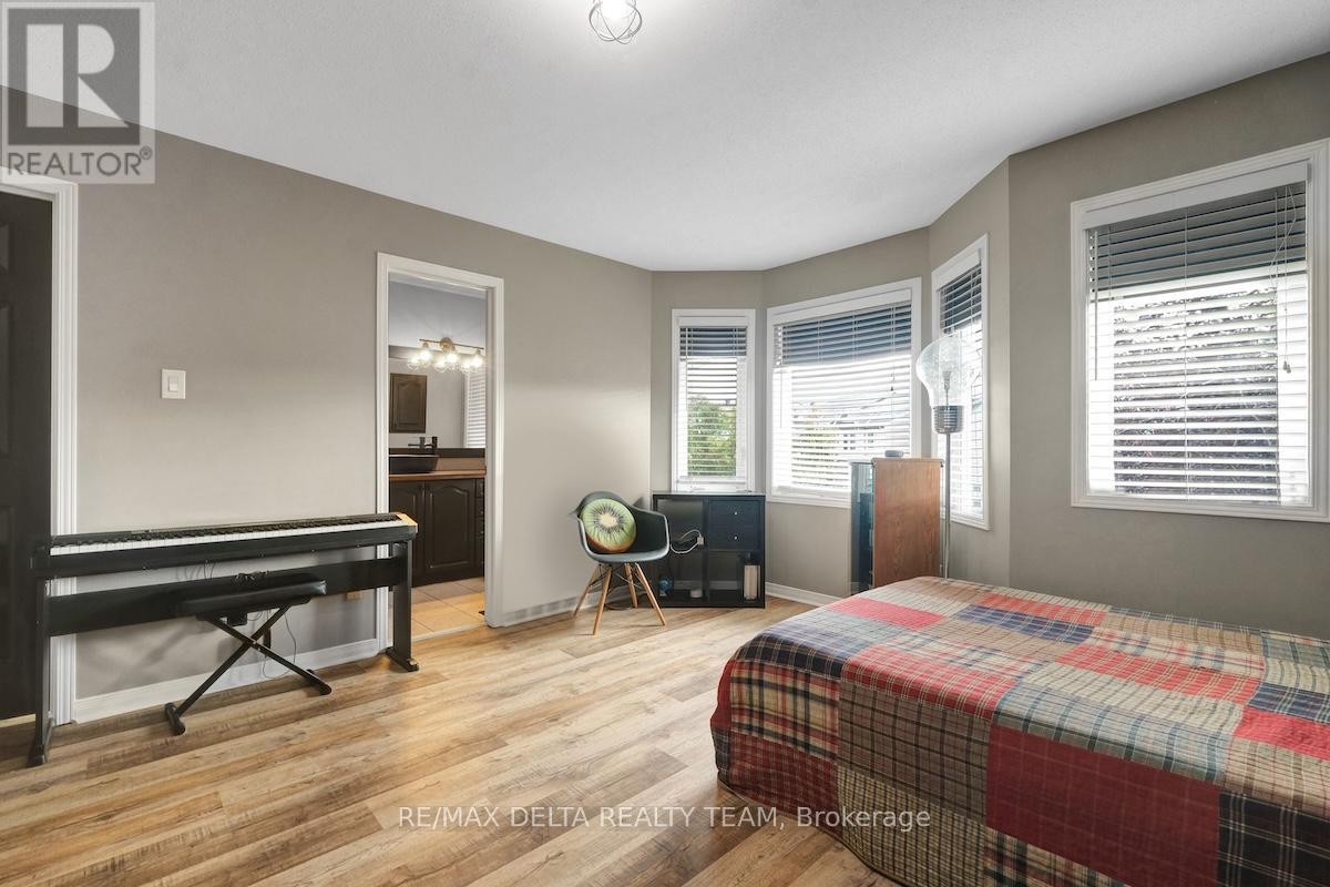 244 Parkrose Private