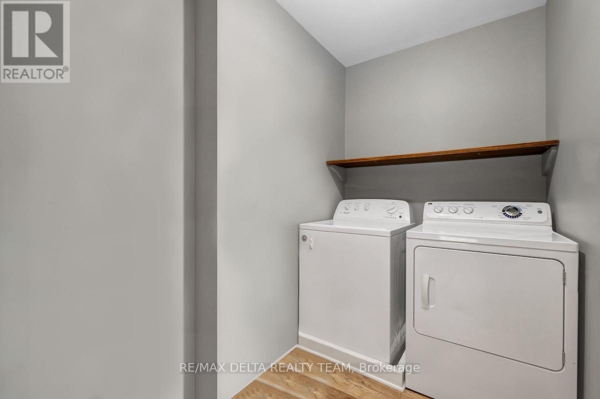 244 Parkrose Private