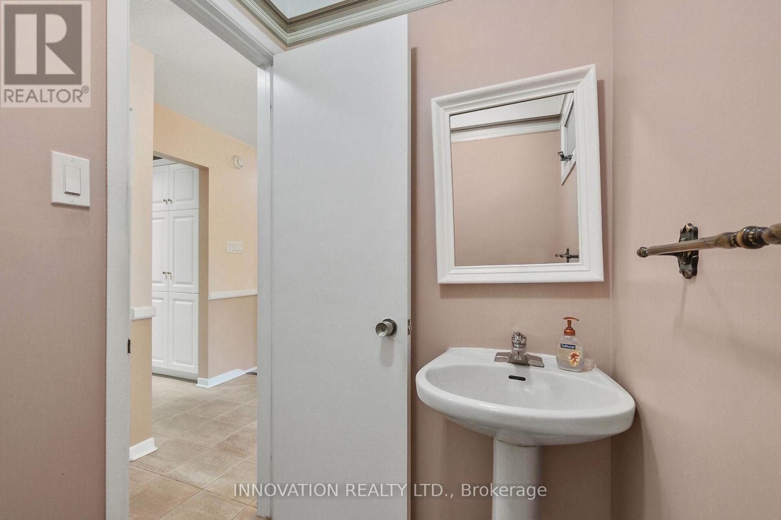 14 Chimo Drive