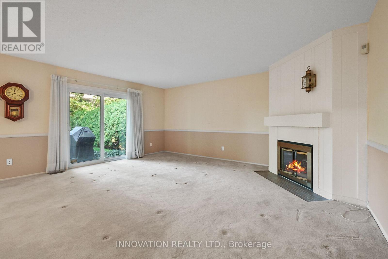 14 Chimo Drive