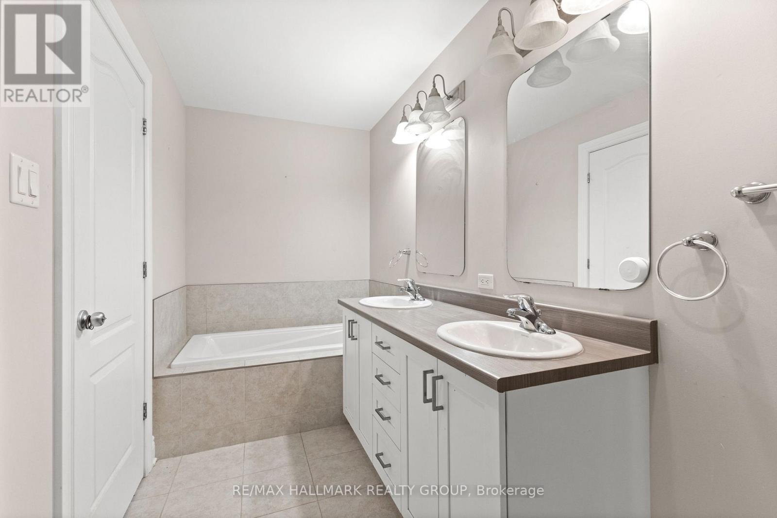 2309 Marble Crescent