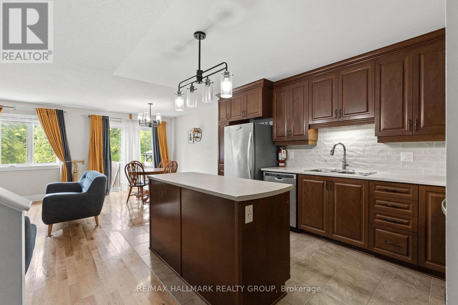 2309 Marble Crescent