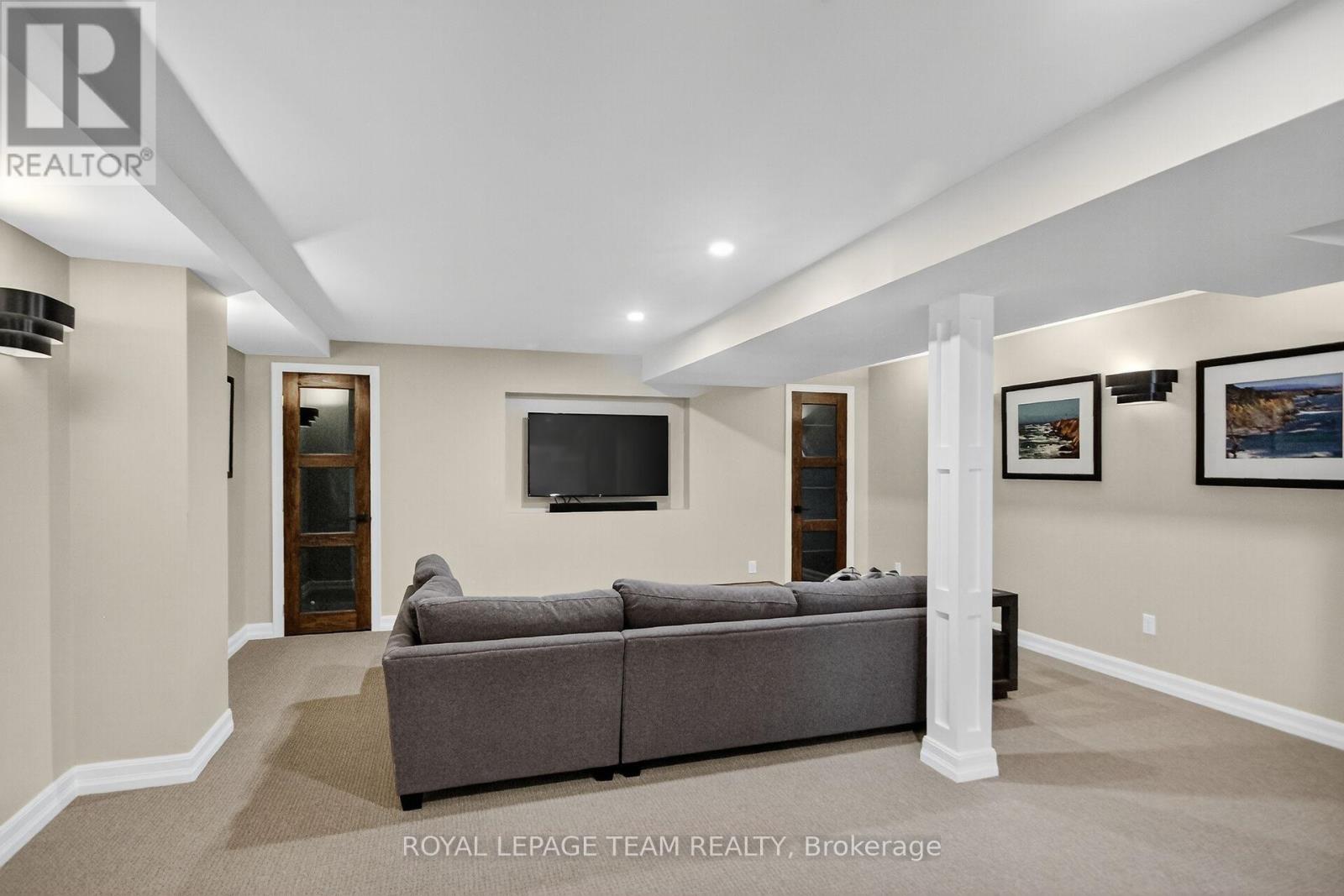 128 Chenoa Way