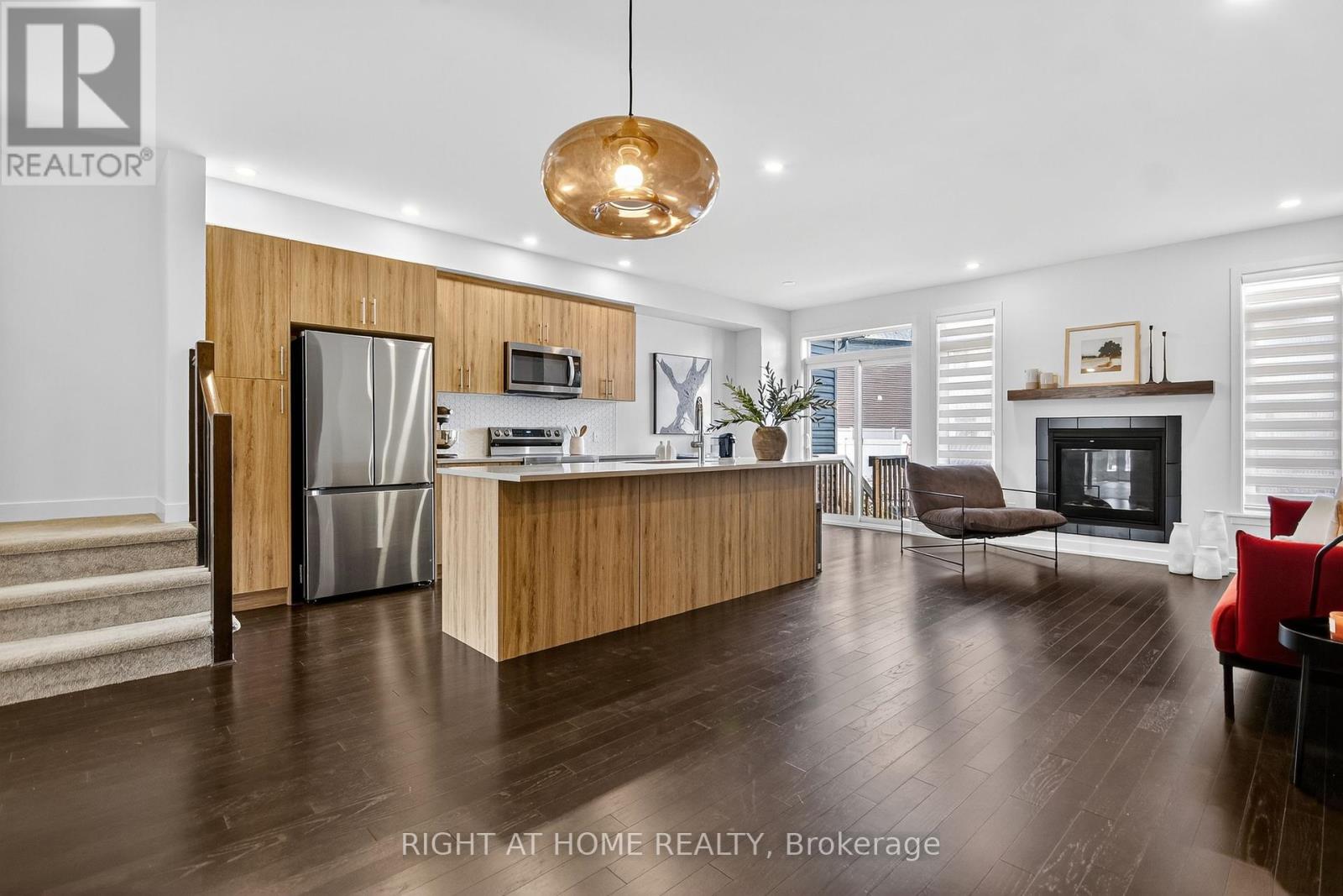 2329 Goldhawk Drive