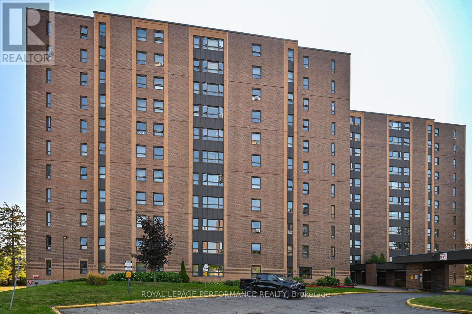 607 - 1356 Meadowlands Drive E