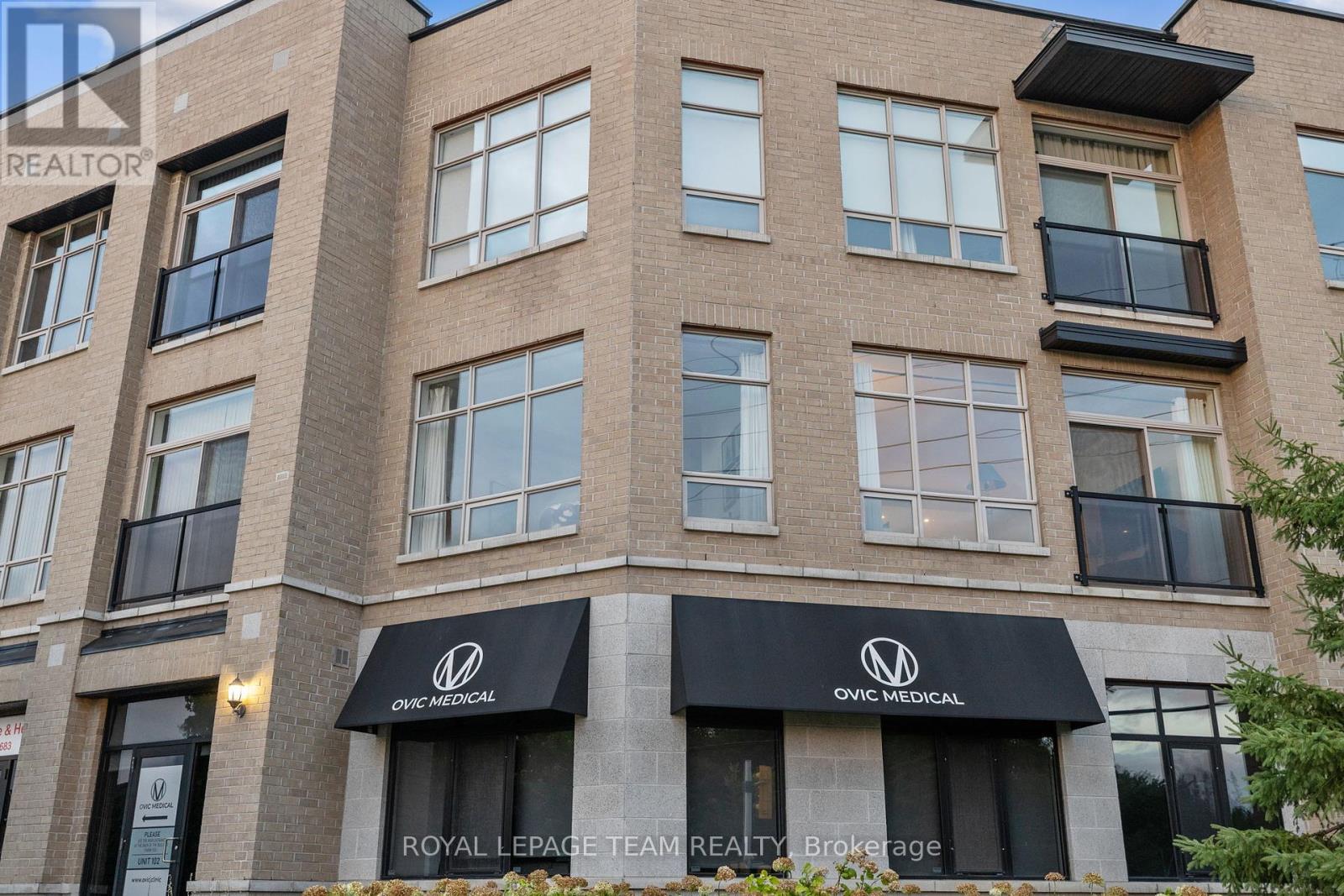 203 - 500 Claridge Drive