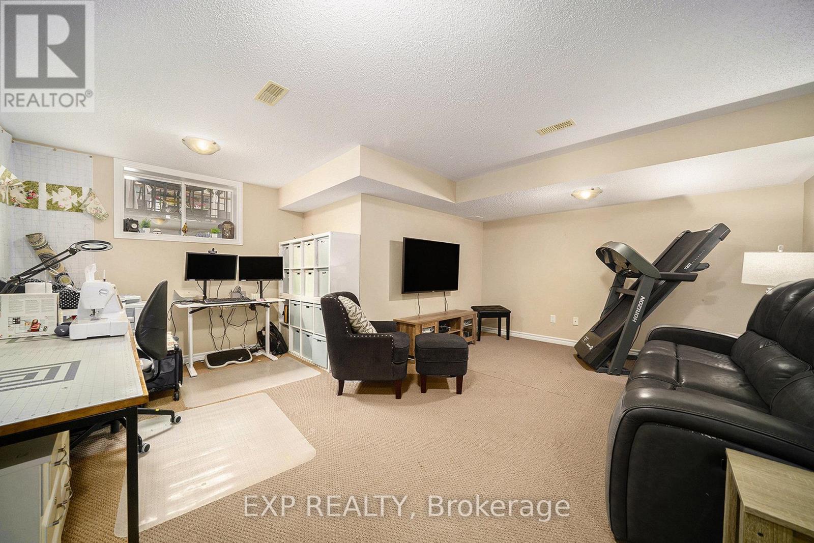 203 Brambling Way