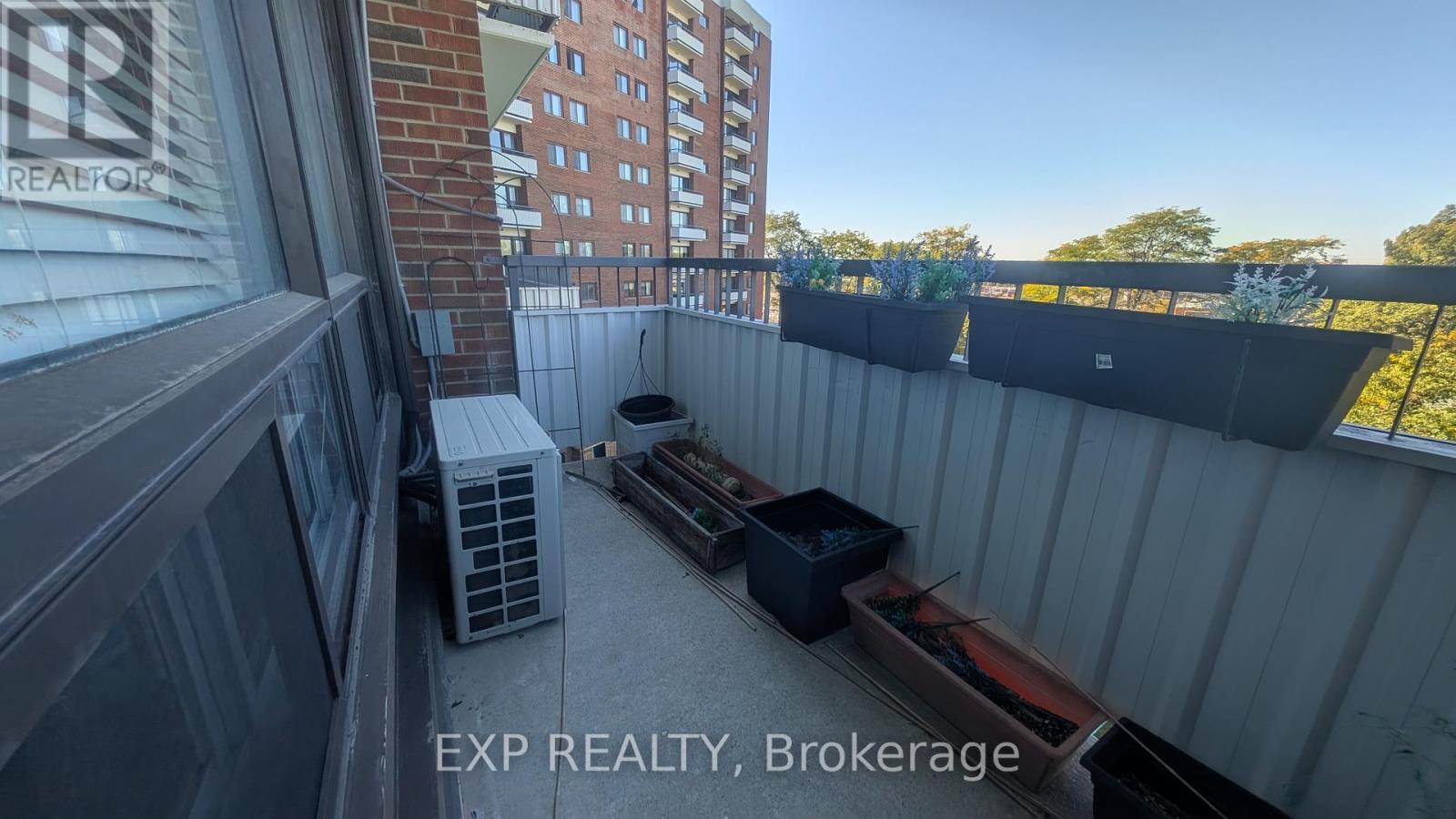 518 - 20 Chesterton Drive