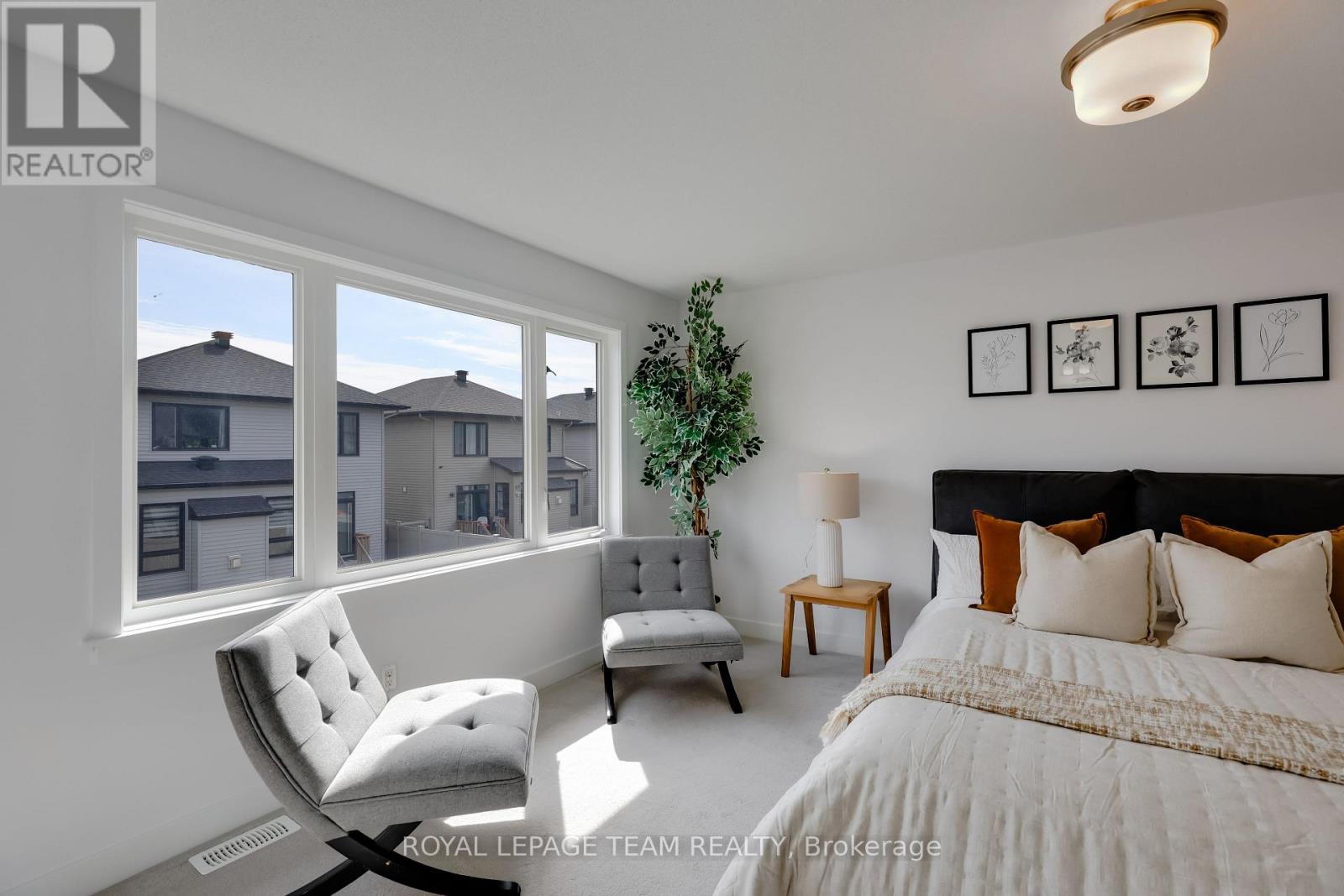 856 Clapham Terrace