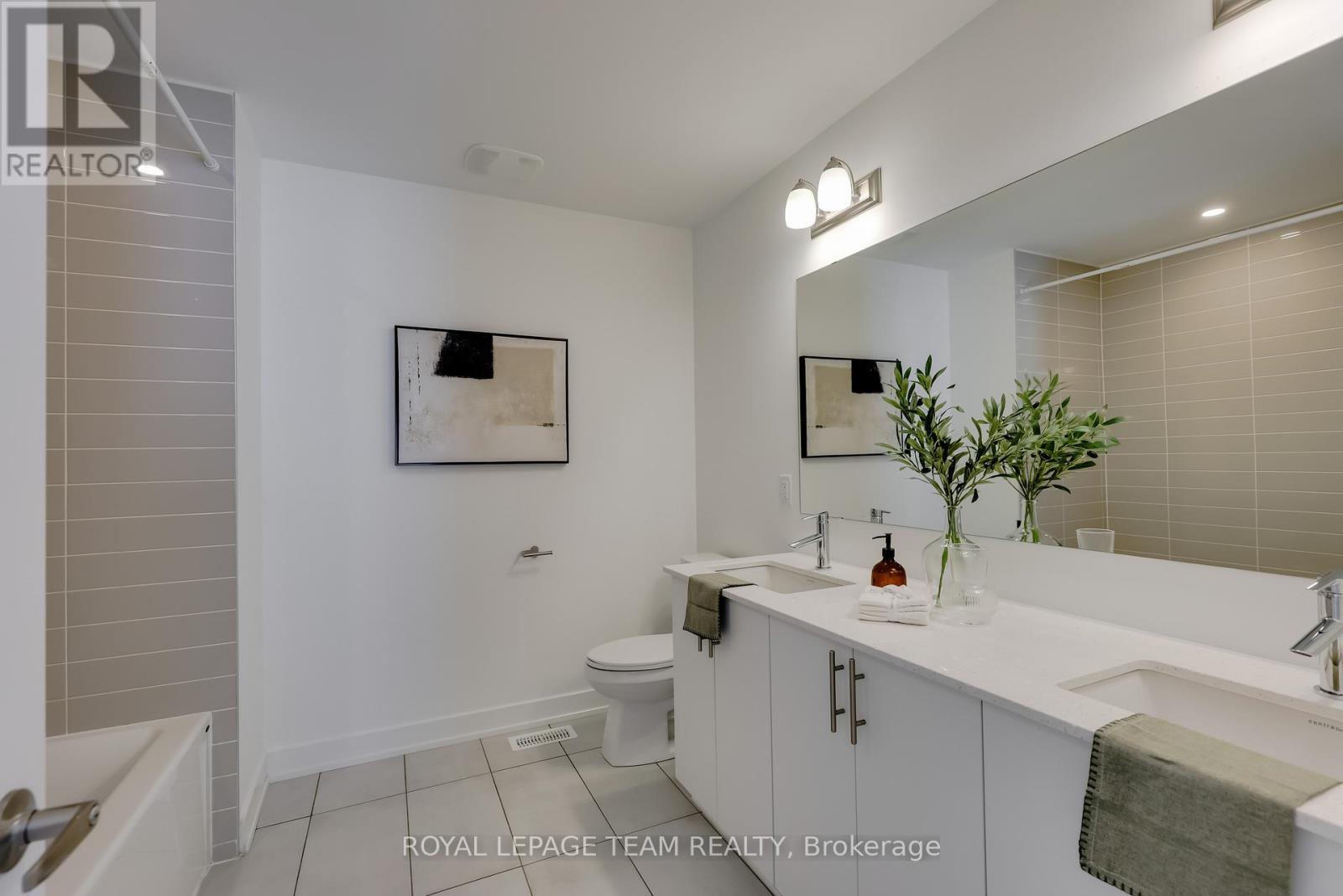 856 Clapham Terrace