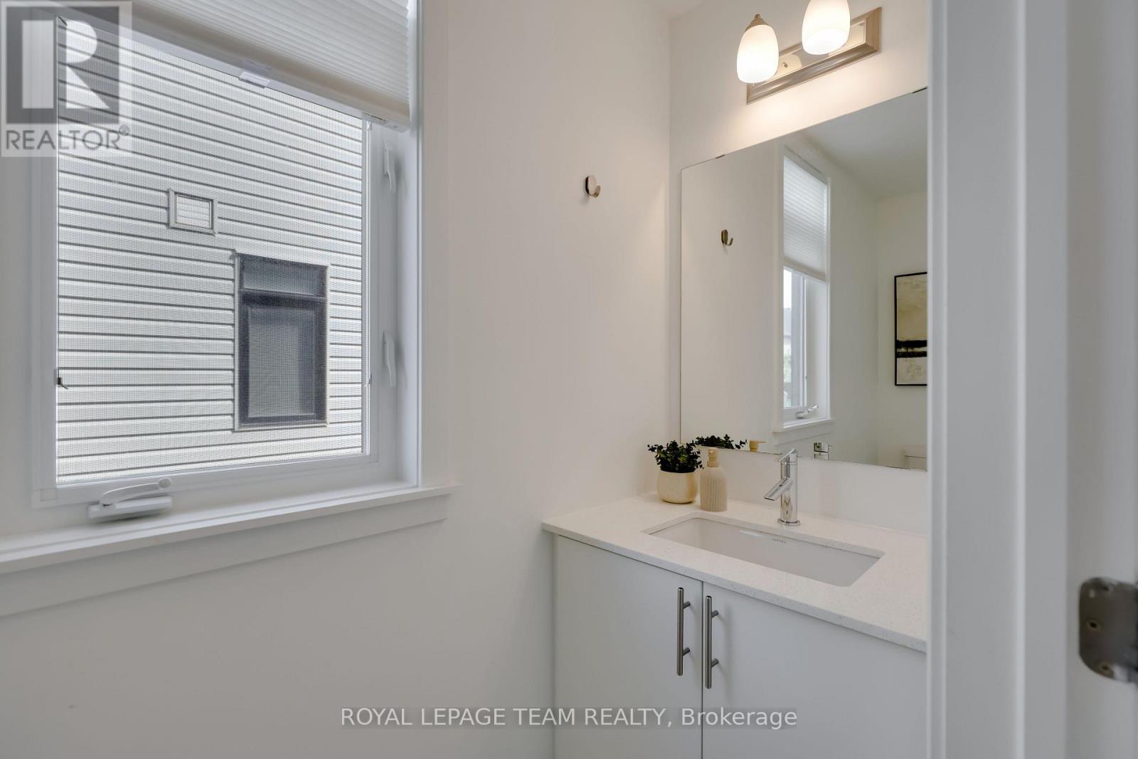 856 Clapham Terrace