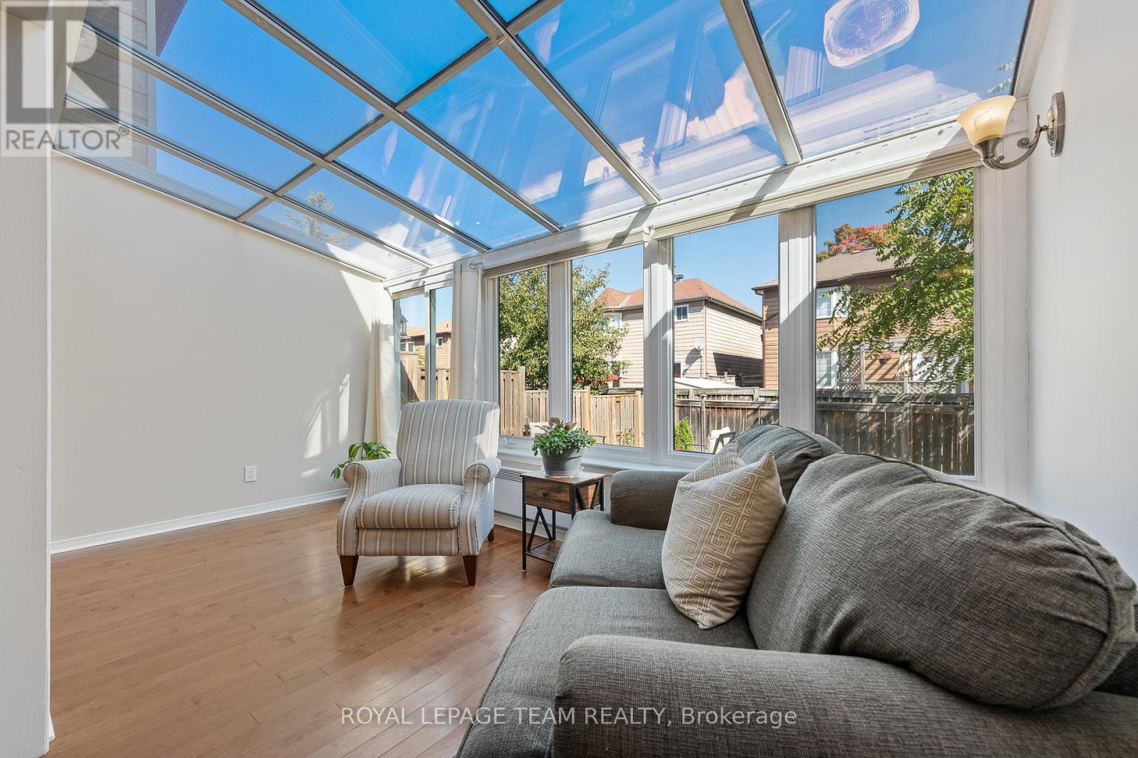 88 Waterton Crescent