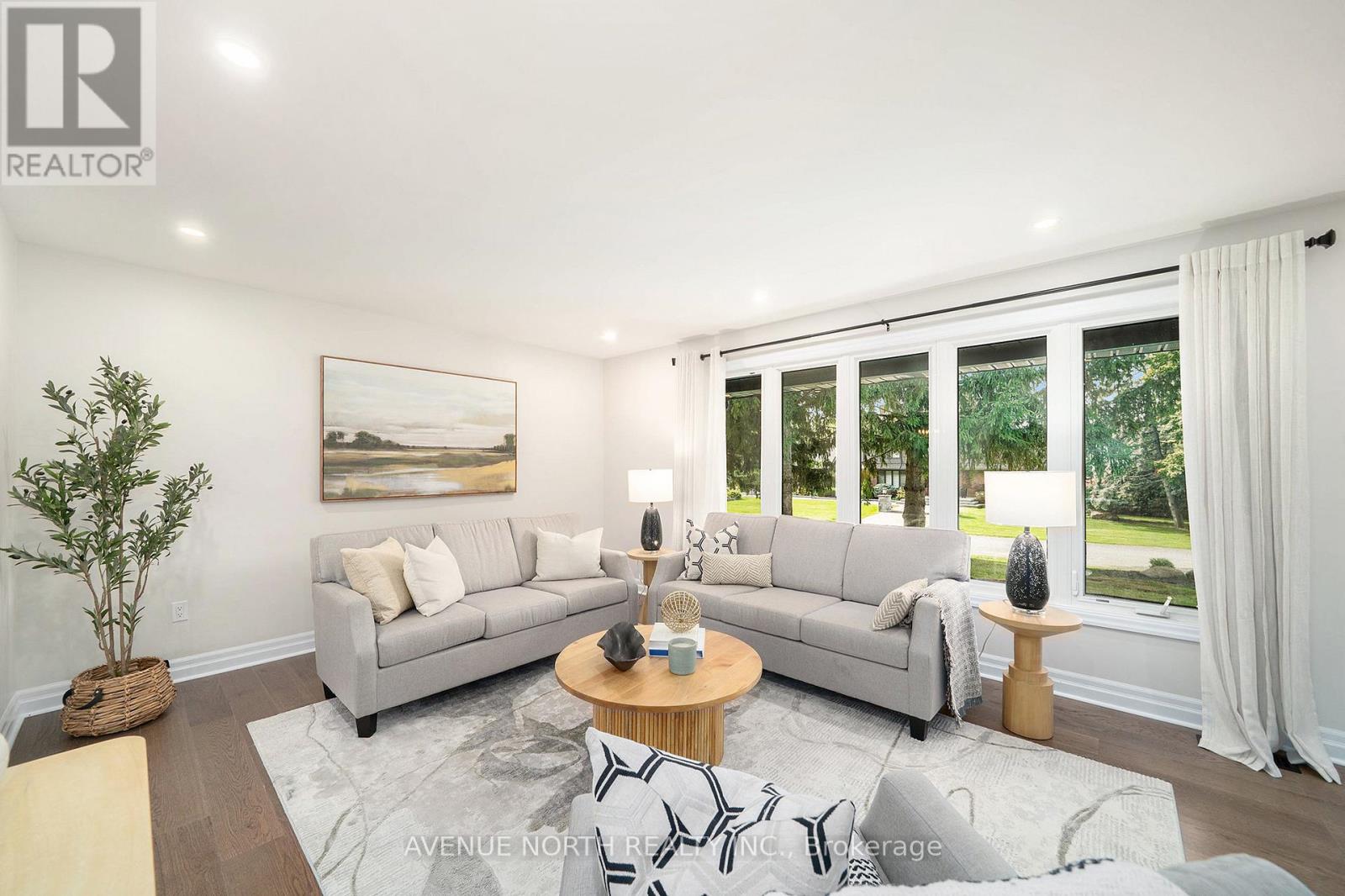 19 Newland Drive
