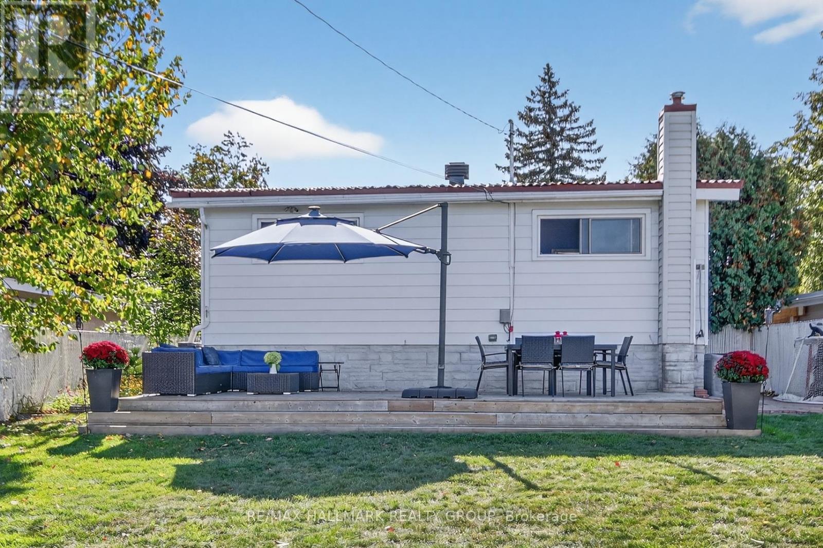 2074 Featherston Drive