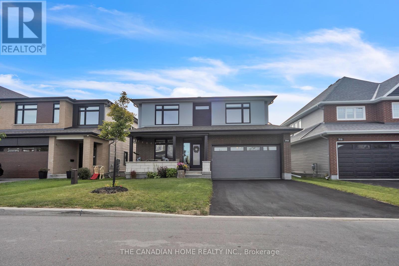 711 Moonflower Crescent