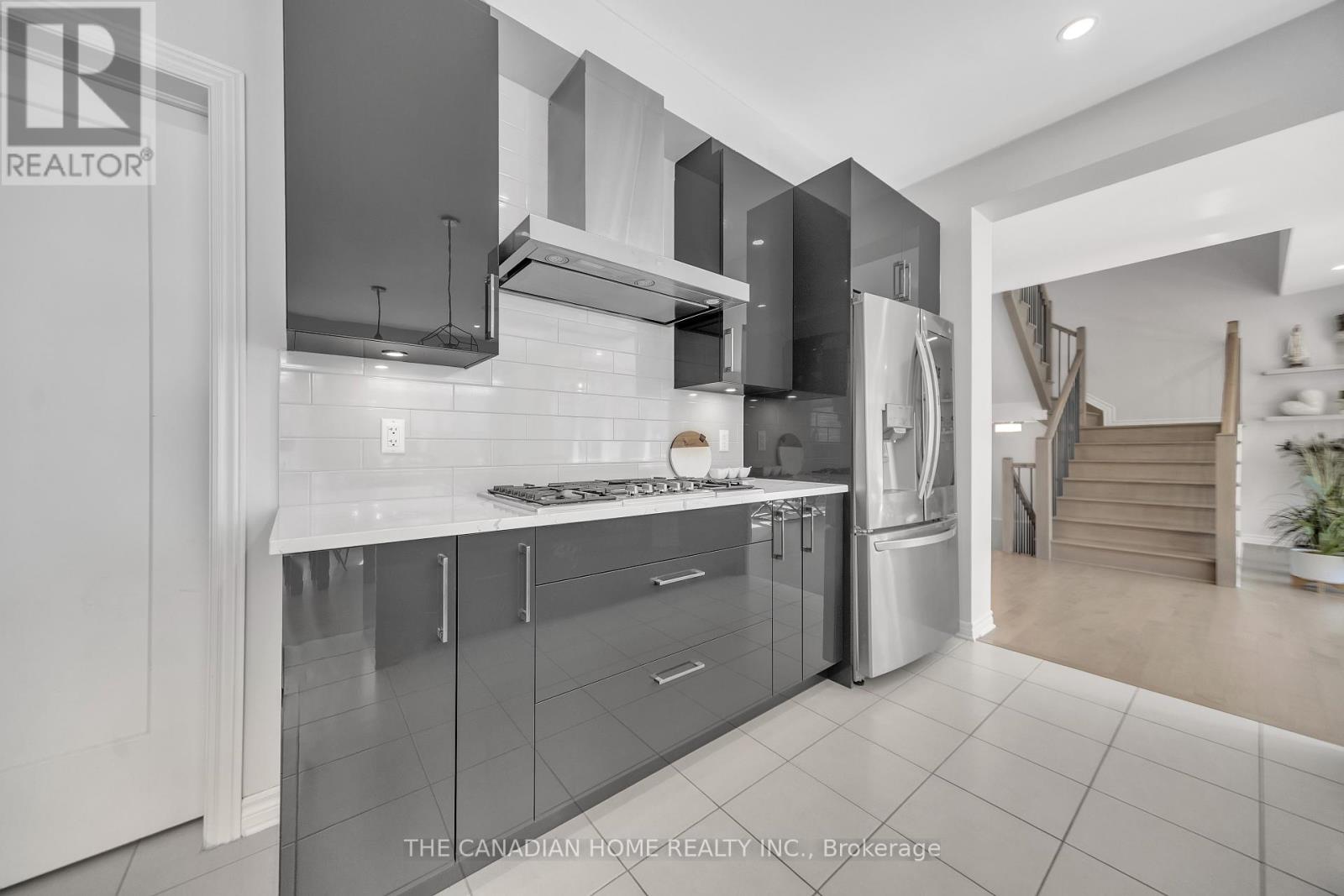 711 Moonflower Crescent
