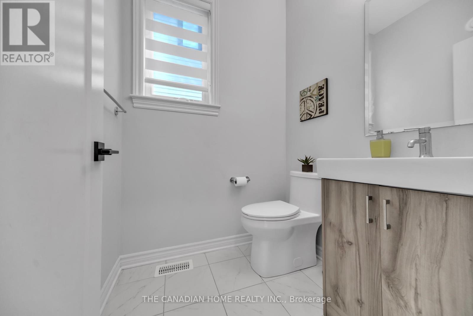 711 Moonflower Crescent