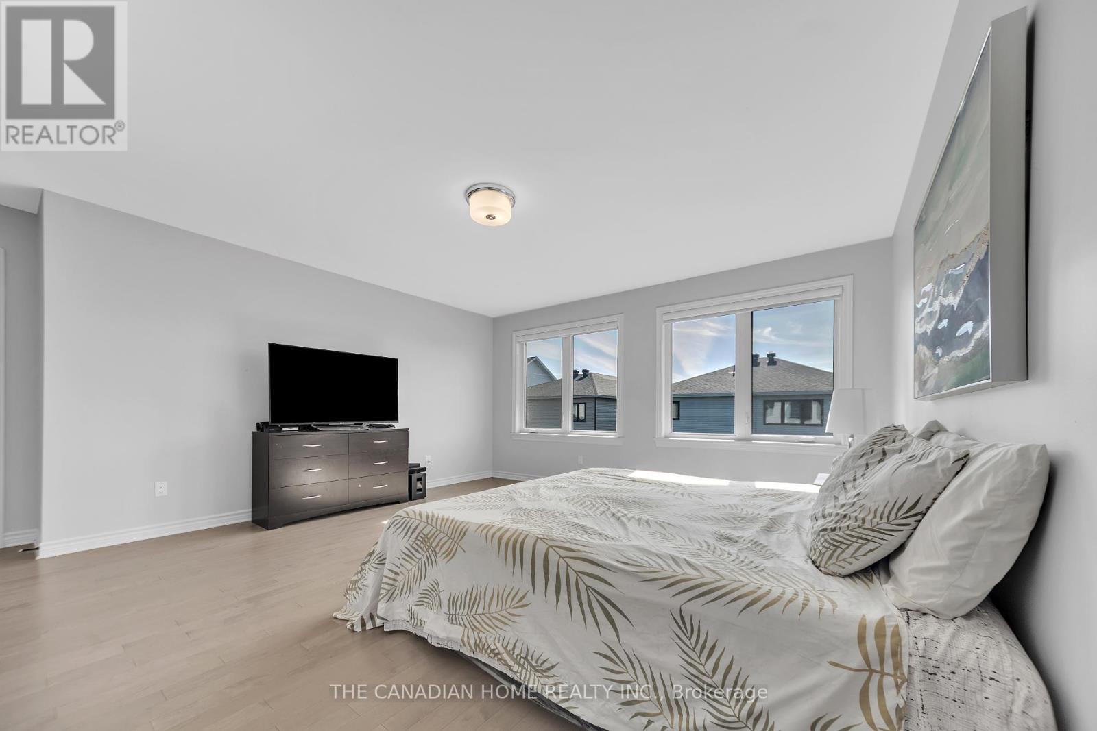 711 Moonflower Crescent