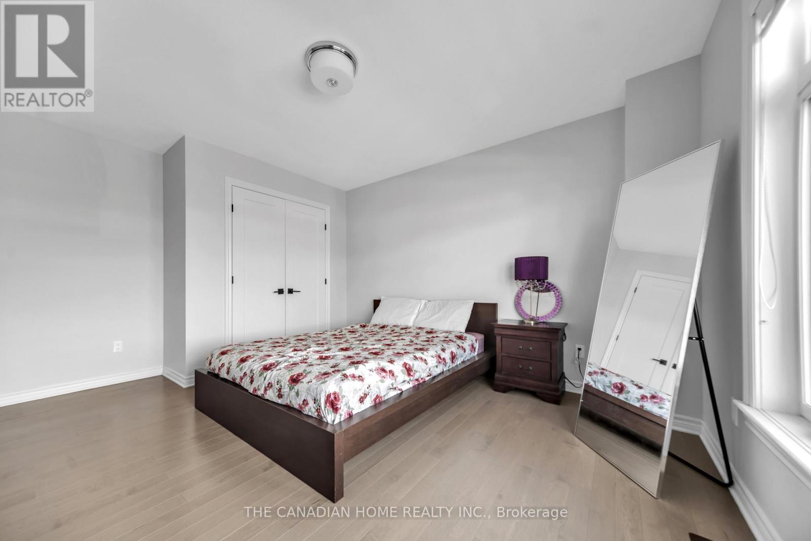 711 Moonflower Crescent