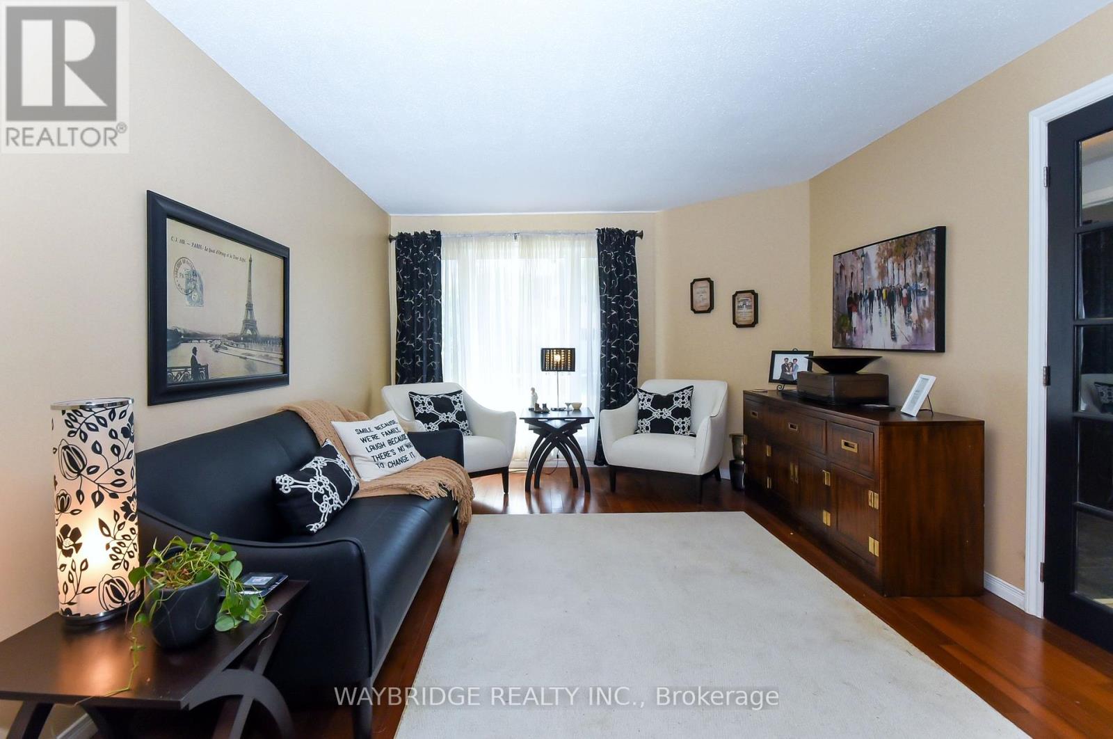27 Chatham Gardens