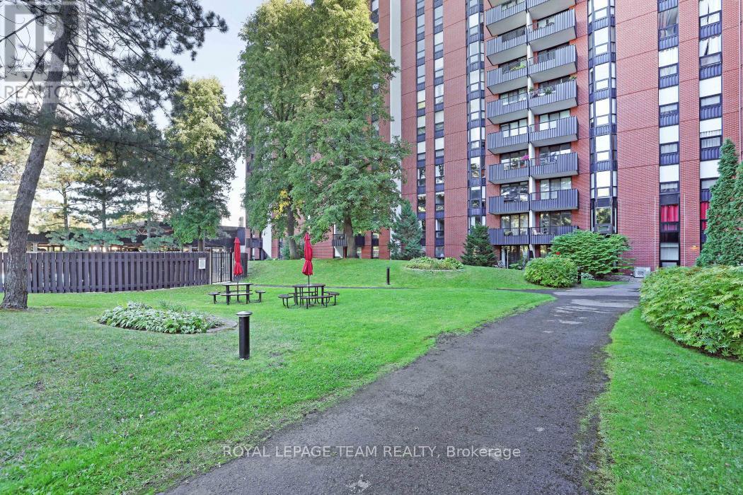 113 - 2951 Riverside Drive