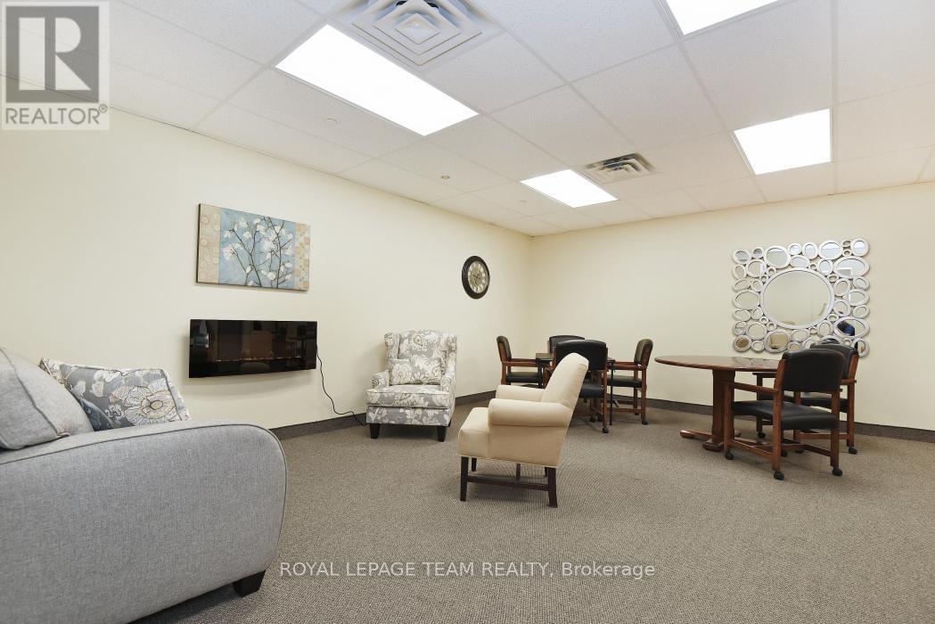 113 - 2951 Riverside Drive