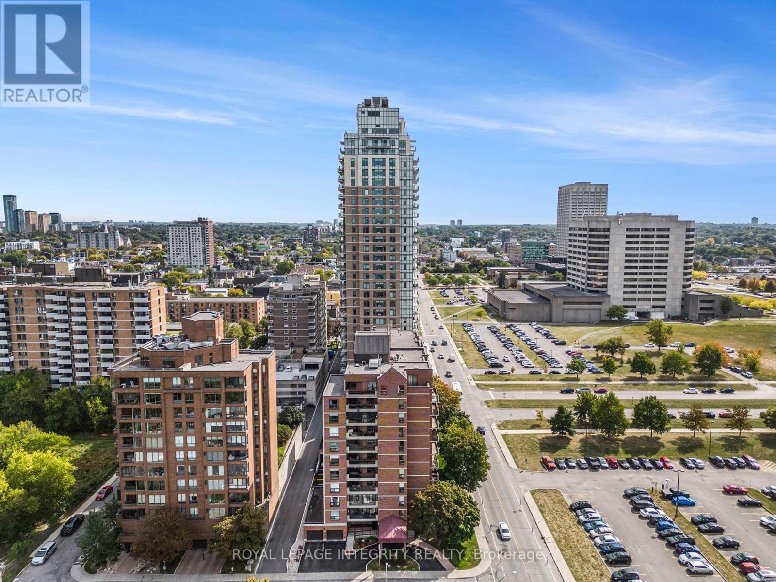 602 - 50 Emmerson Avenue