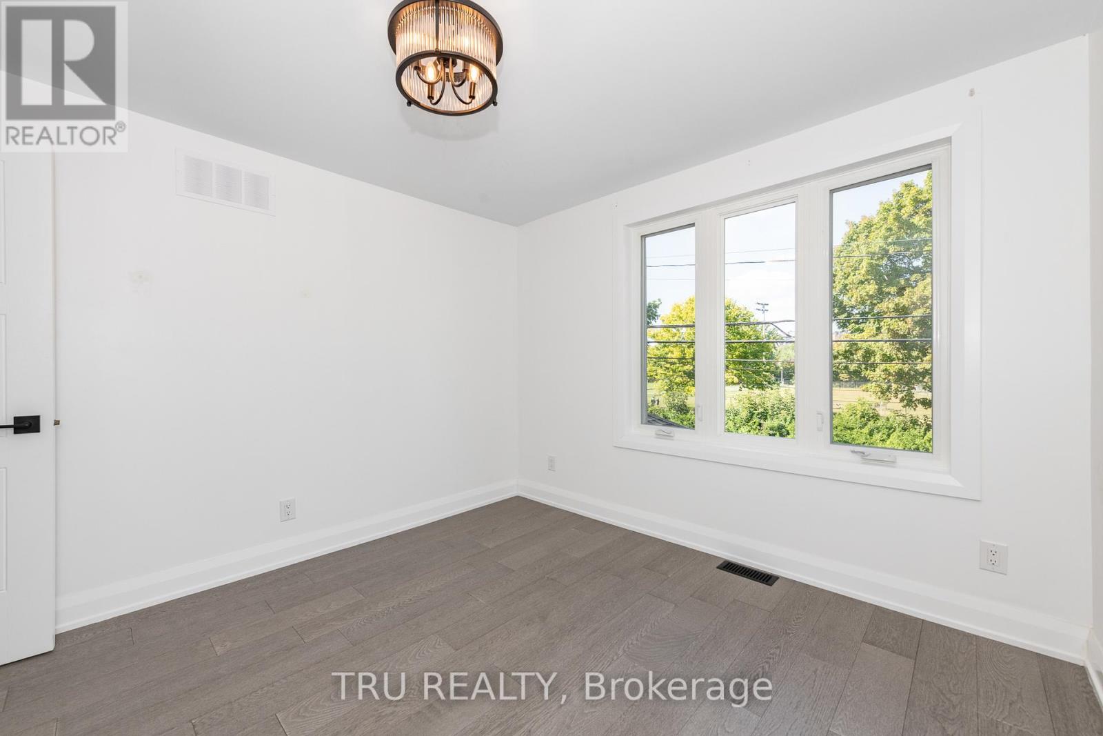 381 North River Road