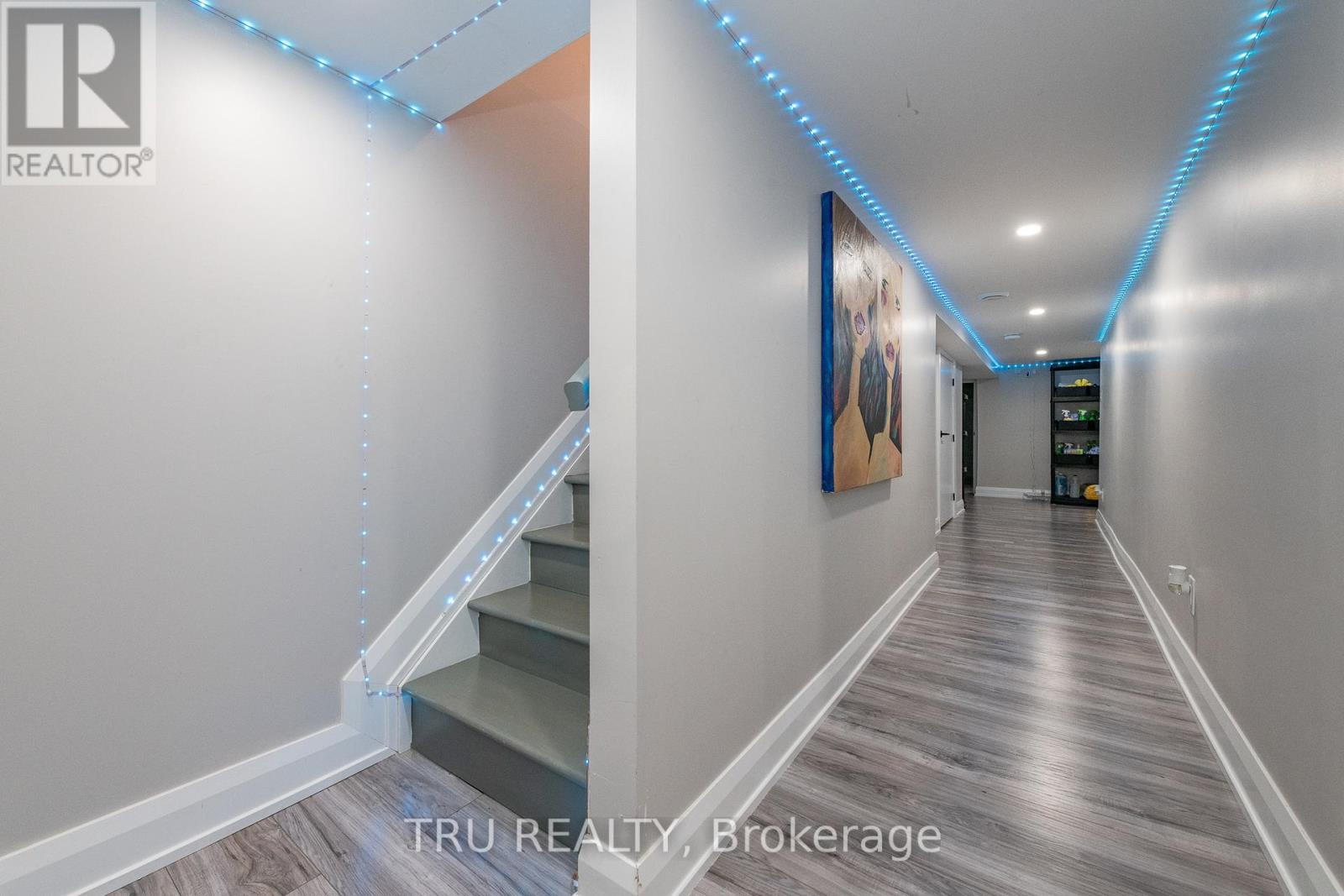 381 North River Road