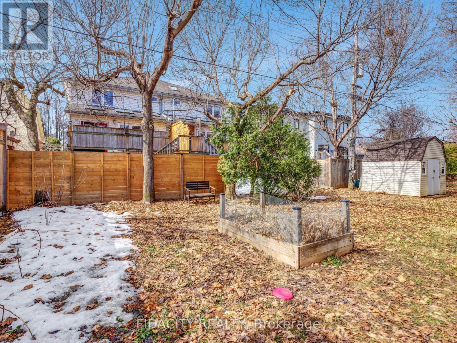 296 Royal Avenue