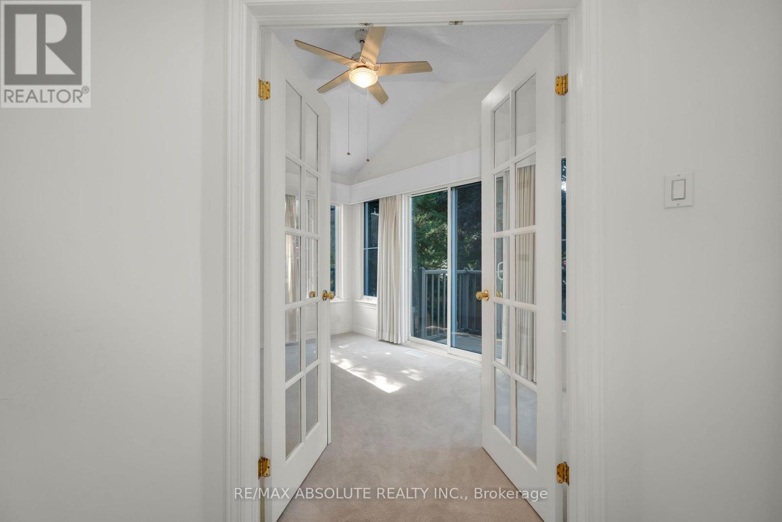 87 Waterthrush Crescent