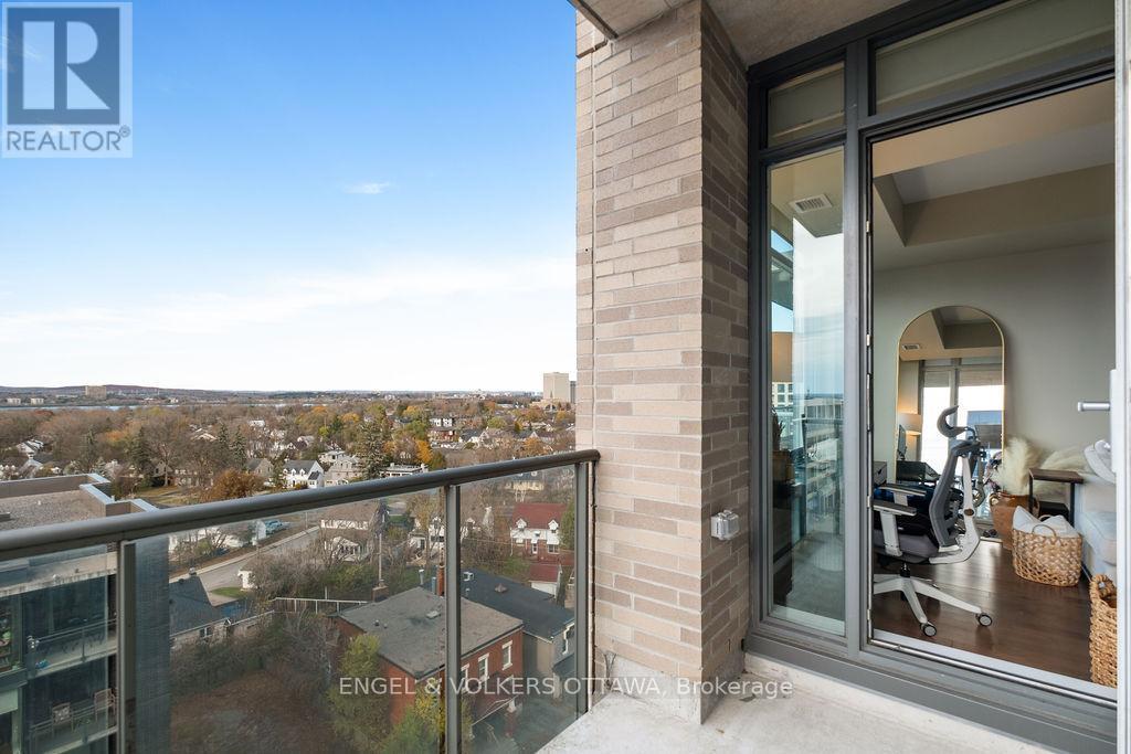 809 - 88 Richmond Road