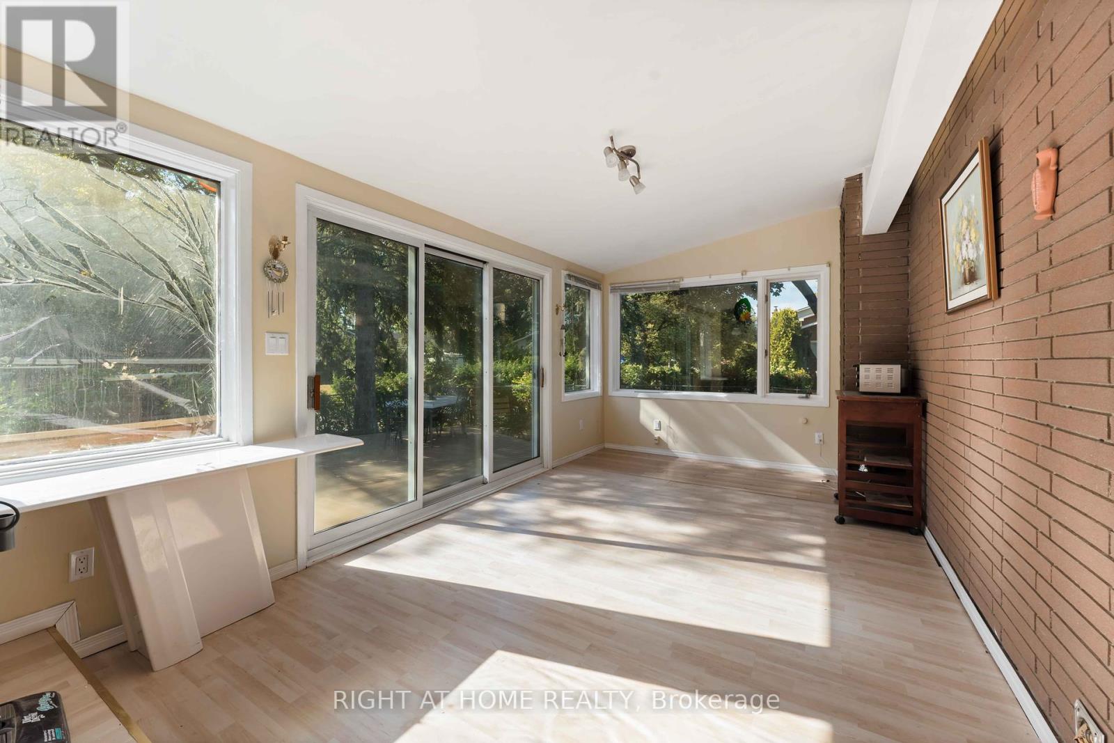 2221 Circle Place
