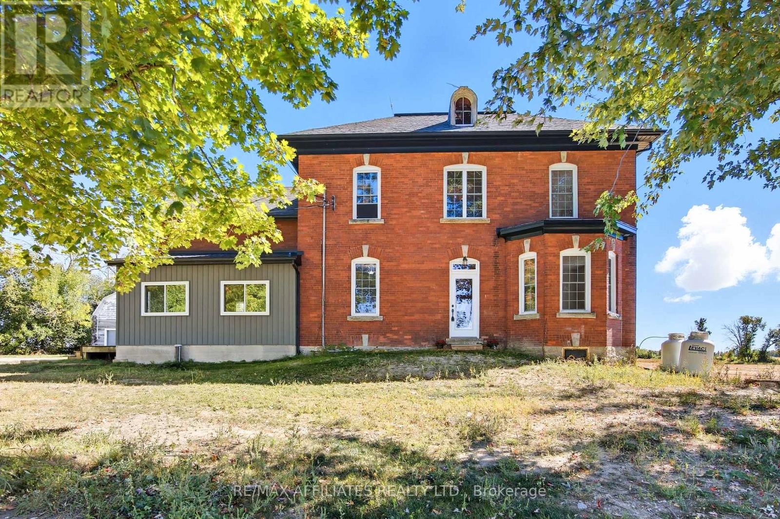 3155 Drummond Con 8a Road