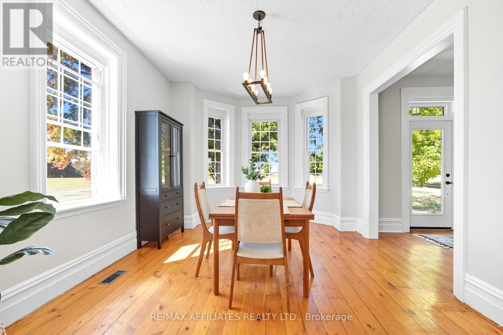 3155 Drummond Con 8a Road
