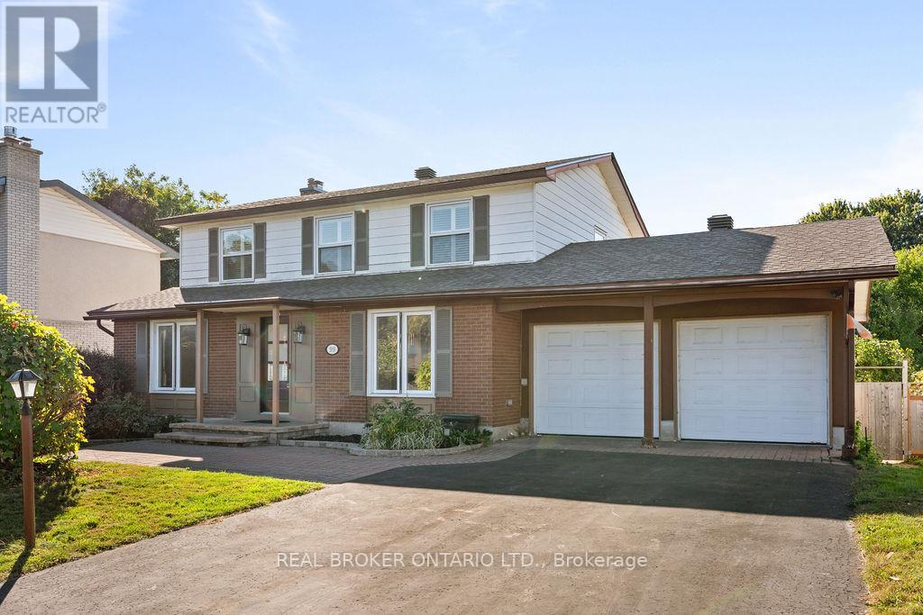 99 Queensline Drive