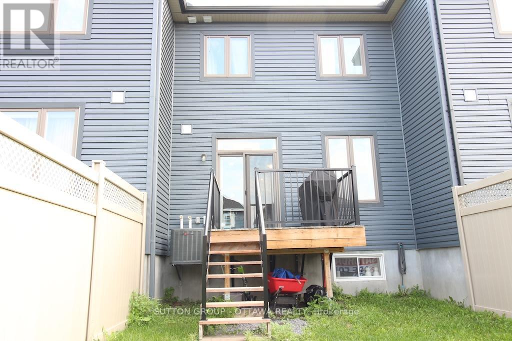 303 Rue De L Etang Street