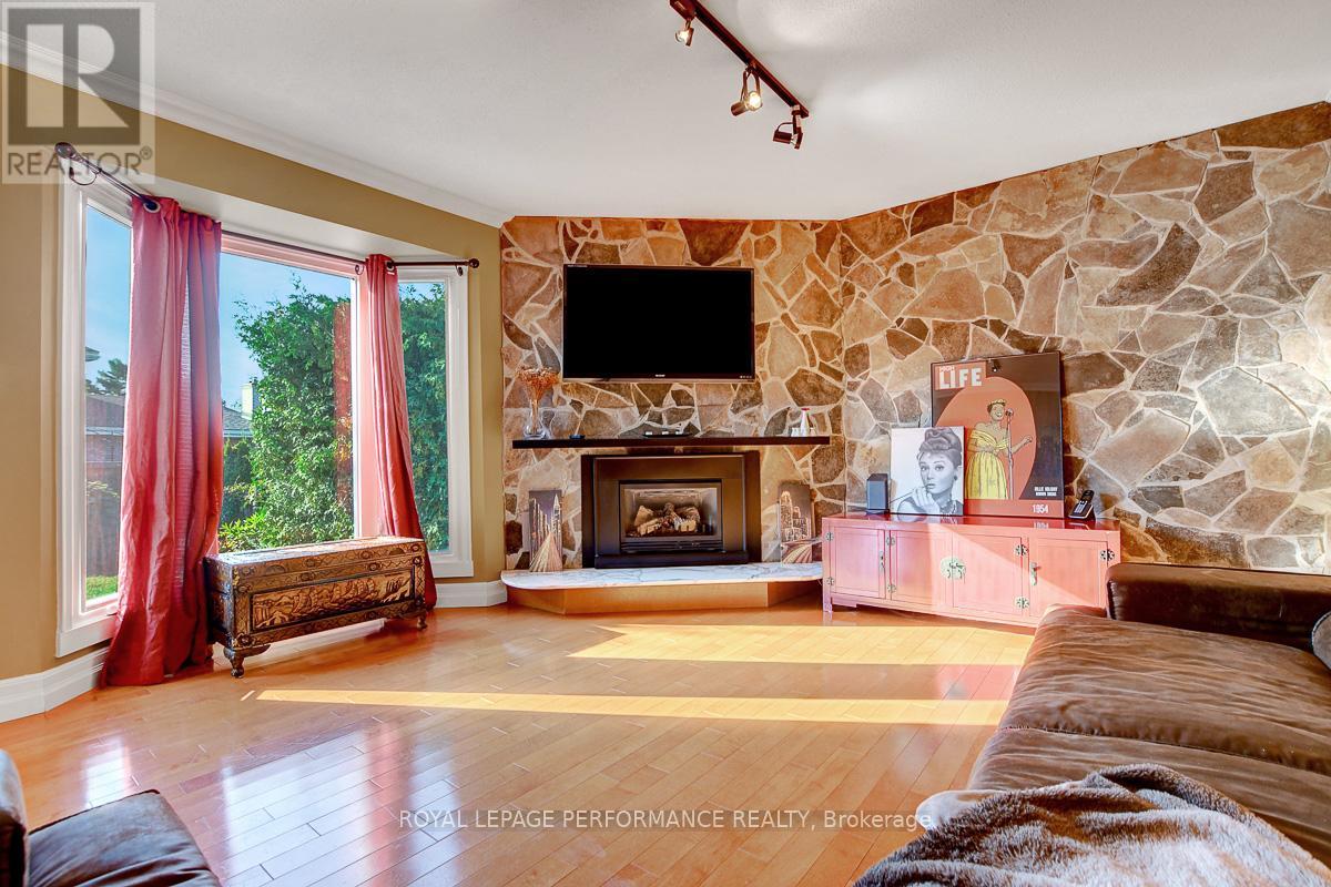 6 Sellers Way
