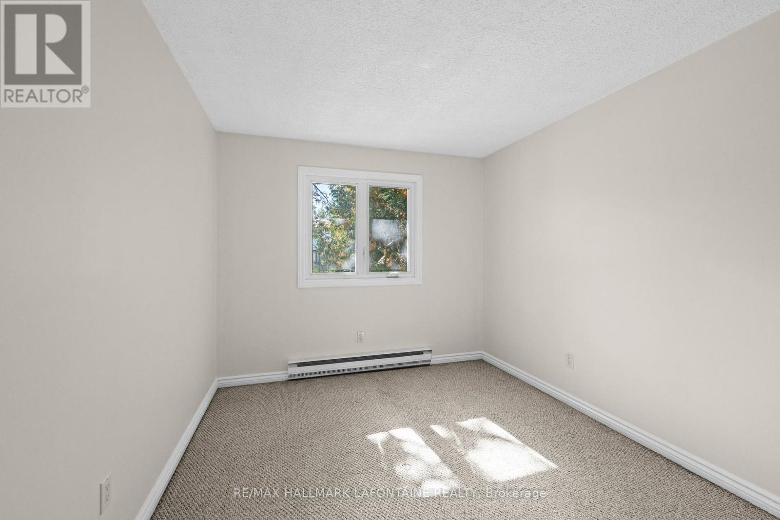 6941 Sunset Boulevard