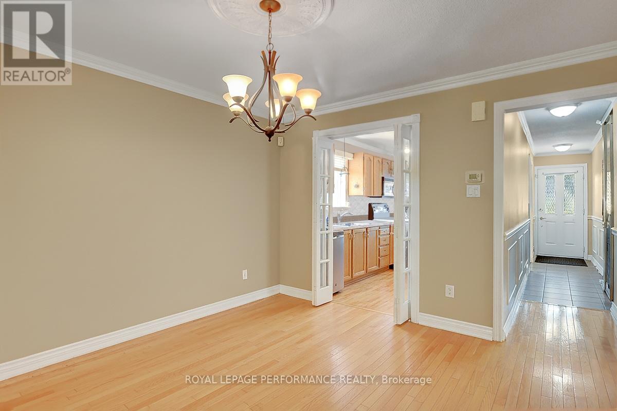1815 Belval Crescent