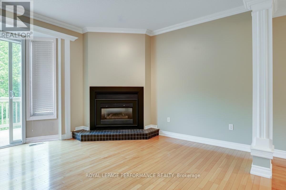 1815 Belval Crescent